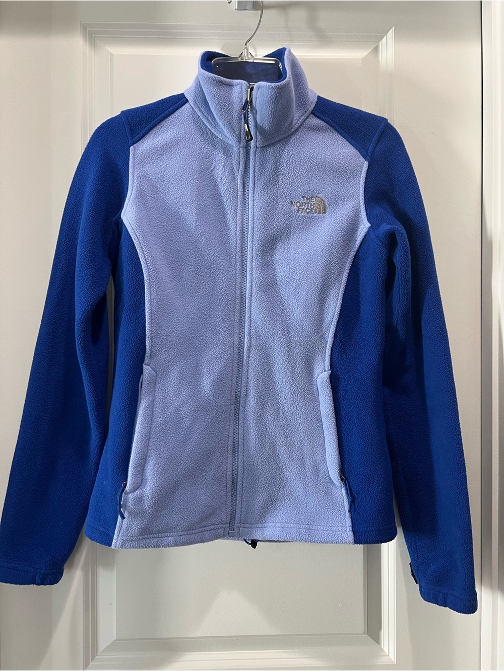 The North Face Light Blue & Royal Blue Fleece Jacket